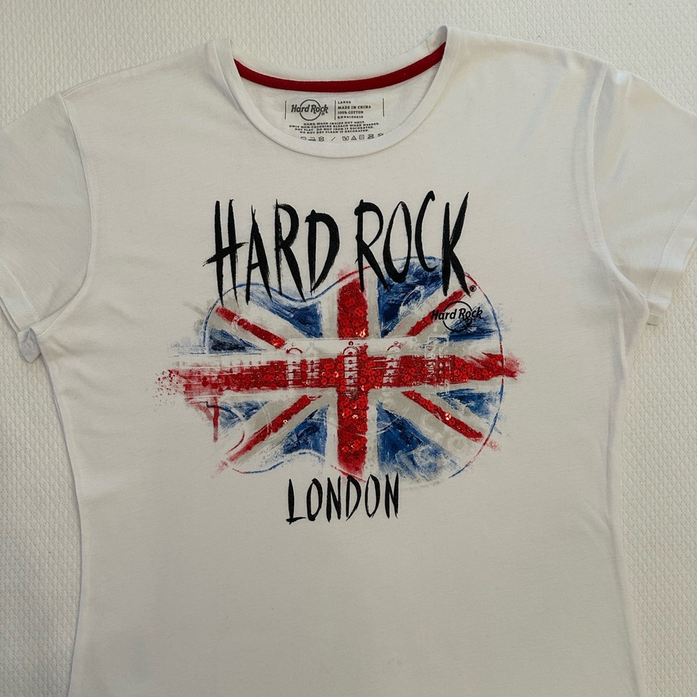 HARD ROCK Women's Sequin Guitar Flag Tee - Picture 6 of 8